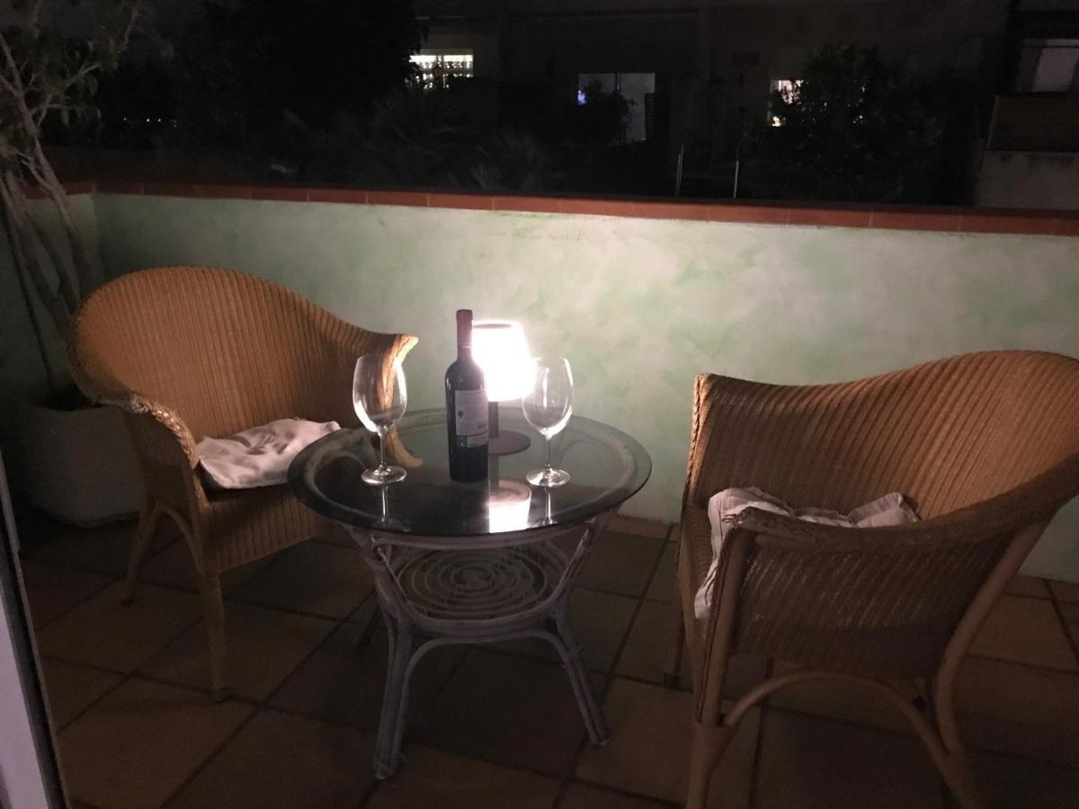 Gran Apartamento De 4 Habitaciones En Sitges Exteriör bild